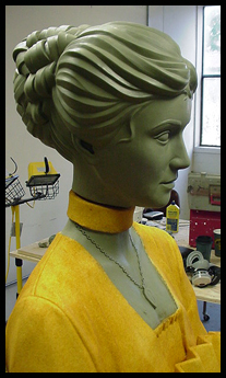 Rober sculpts Ellen